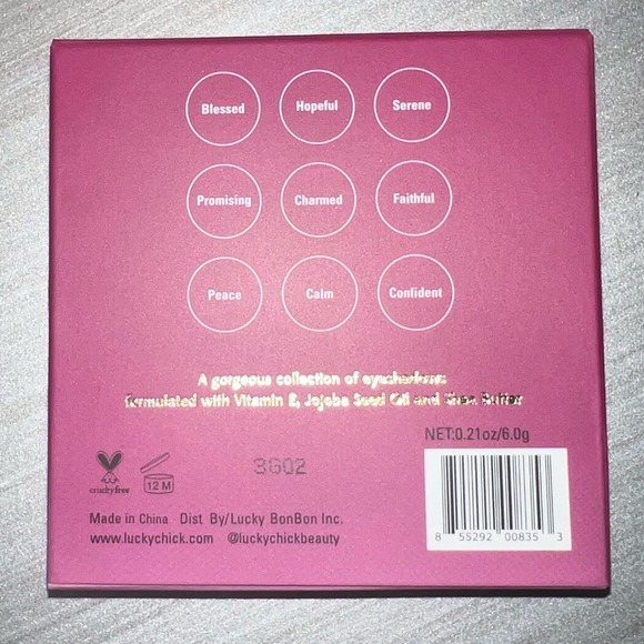 NIB Lucky Chick Daydreams Eyeshadow Palette - Picture 6 of 7